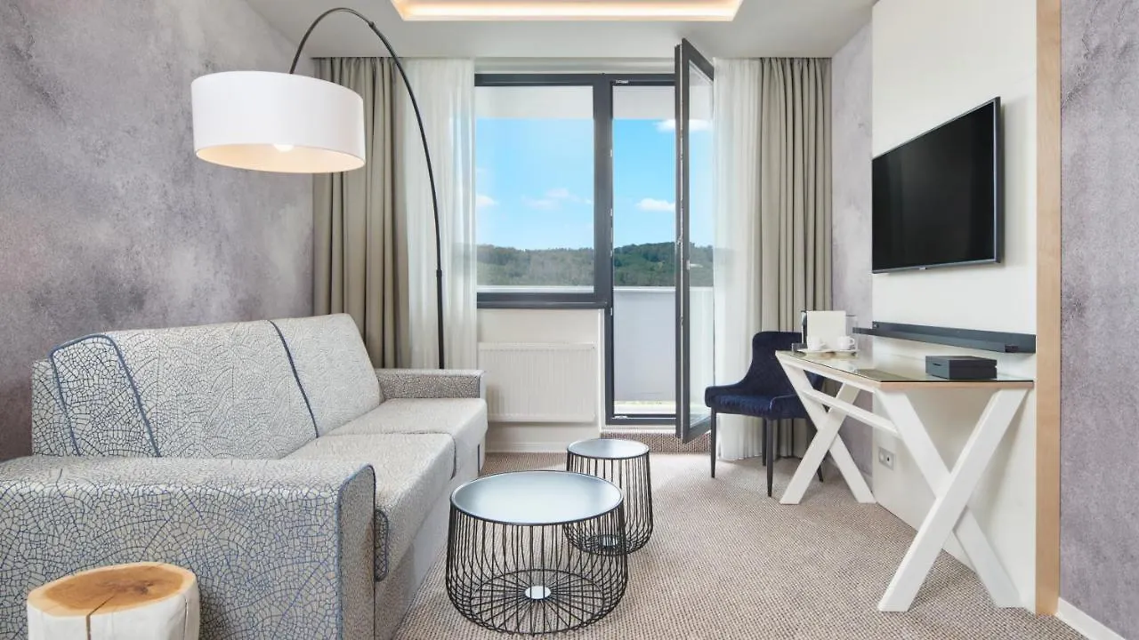 Orea Resort Santon Μπρνο 4*,